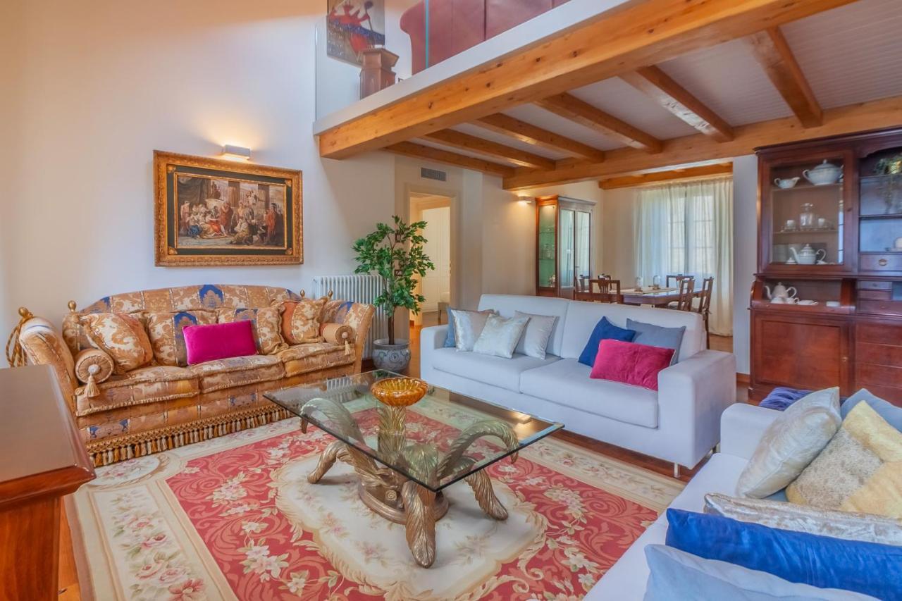 Aglaia Luxury Lake View By Wonderful Italy Leilighet Abbadia Lariana Eksteriør bilde